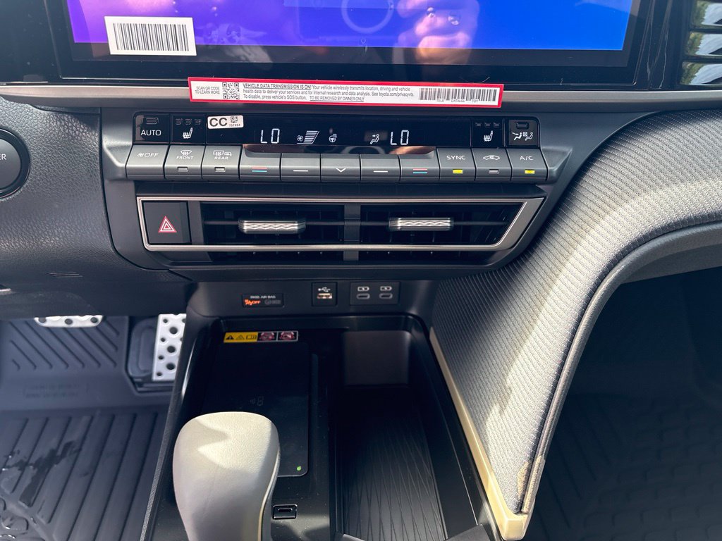 Certified 2026 Toyota Camry SE w/ Multimedia Upgrade Package FWD image 25