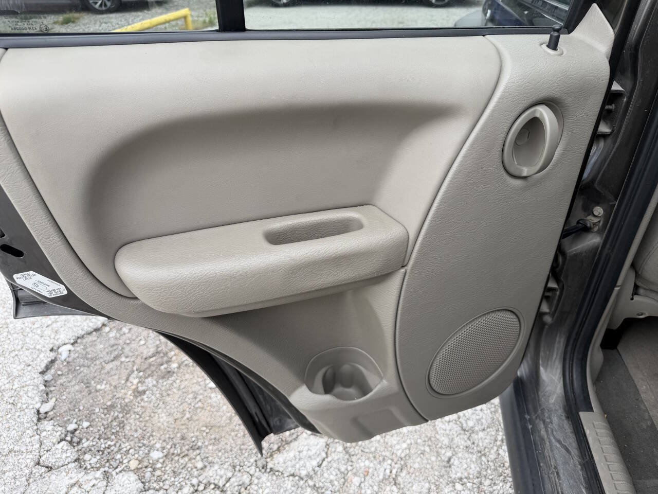 Used 2006 Jeep Liberty Sport AWD/4WD image 15