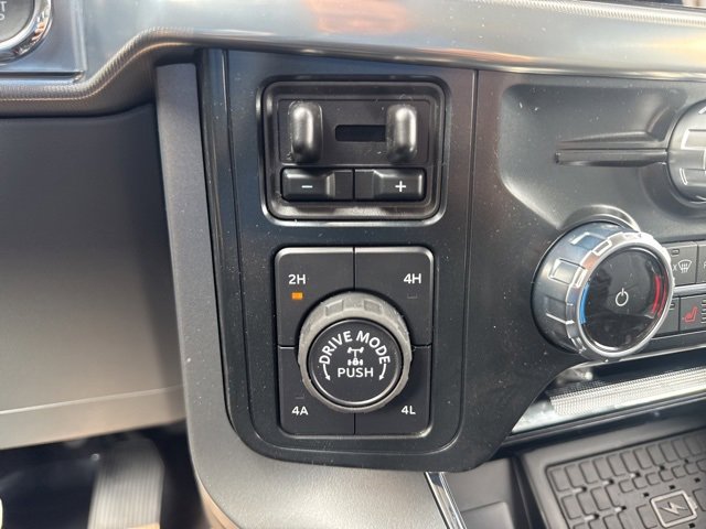New 2025 Ford F150 Lariat w/ Equipment Group 502A High image 35