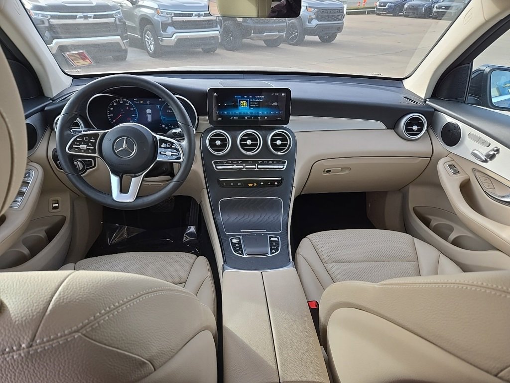 Used 2021 Mercedes-Benz GLC 300 4MATIC image 14