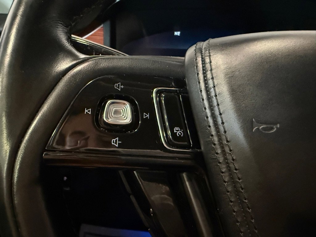 Used 2023 Lincoln Aviator Reserve w/ Elements Package Plus image 43