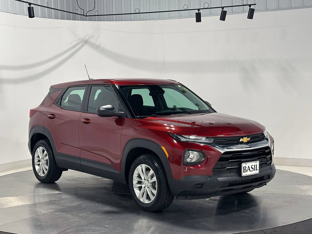 Used 2022 Chevrolet TrailBlazer LS AWD/4WD image 36