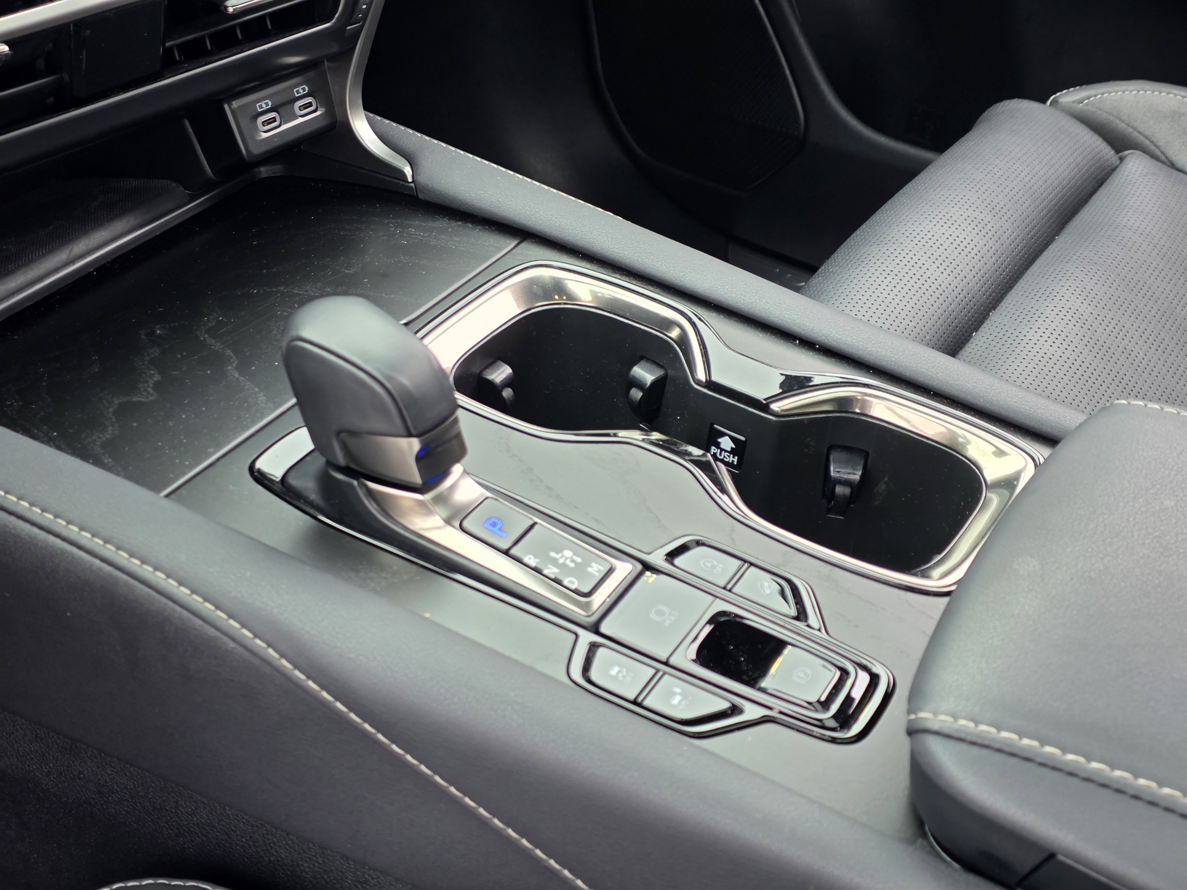 Used 2023 Lexus RX 350 AWD w/ Accessory Package image 15