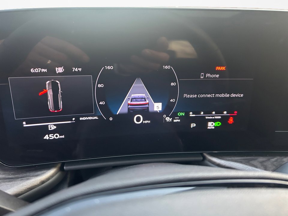 Used 2025 Audi Q5 Premium Plus w/ Premium Plus image 12