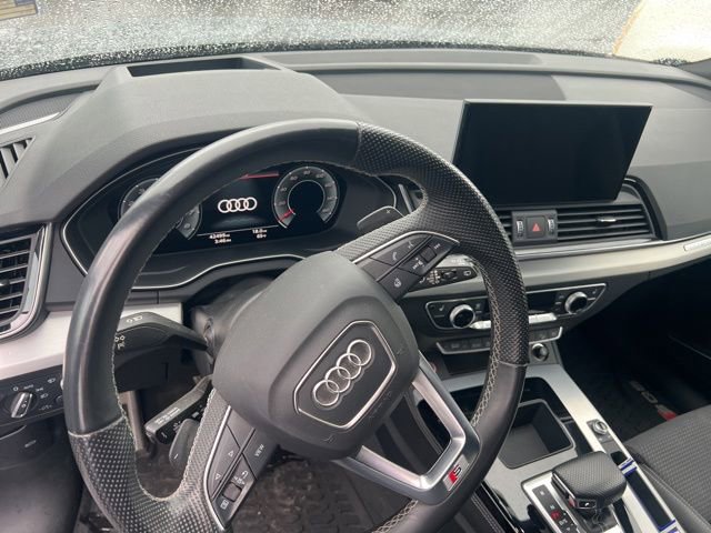 Used 2021 Audi SQ5 Prestige AWD/4WD image 17
