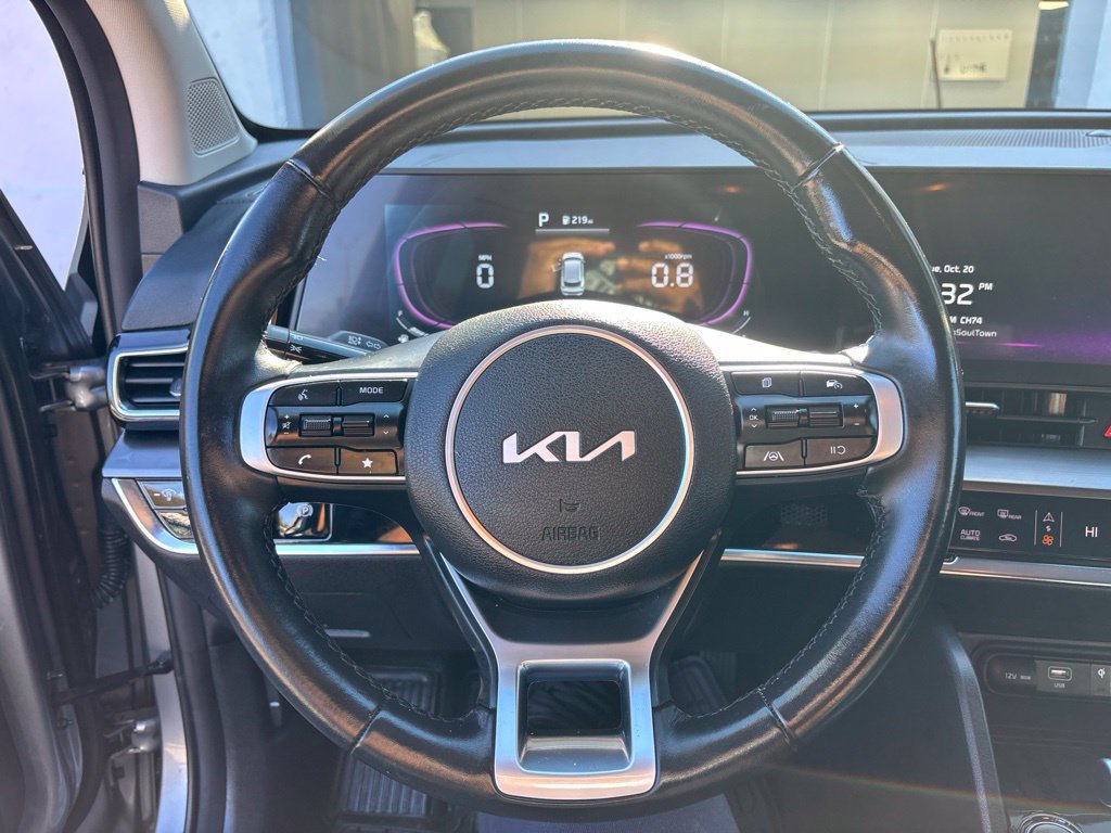 Used 2024 Kia Sportage EX AWD/4WD image 18