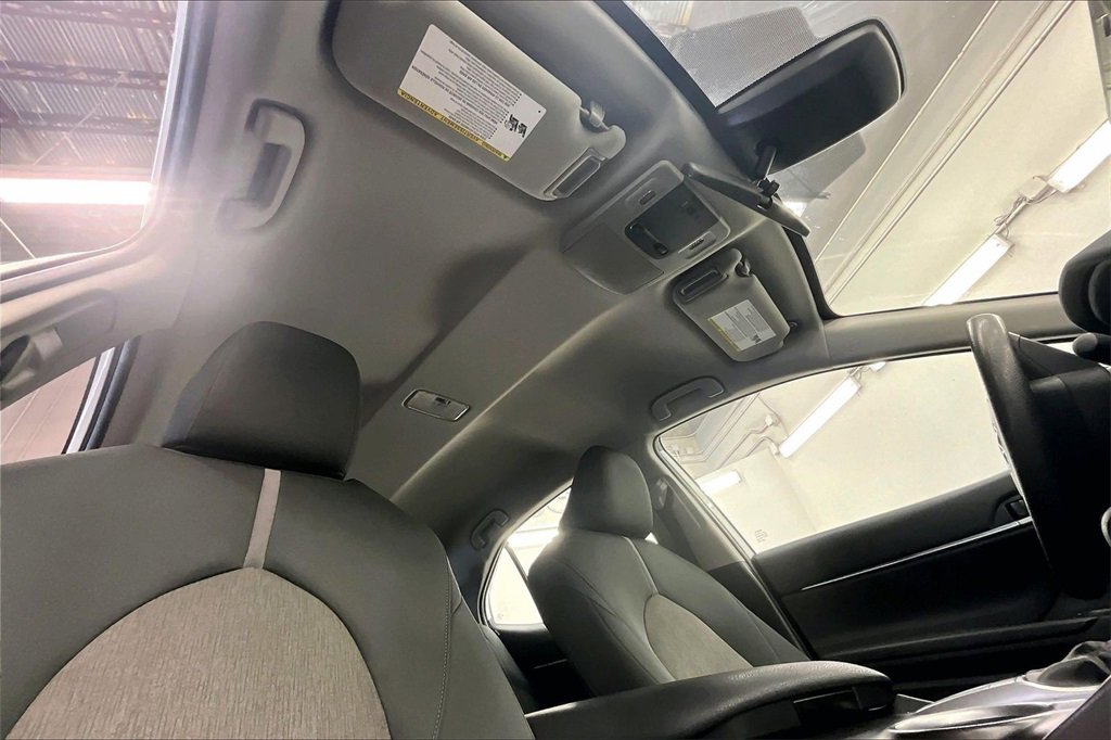 Used 2024 Toyota Camry LE image 28
