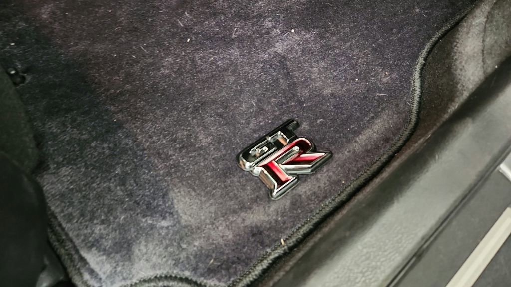 Used 2016 Nissan GT-R Black Edition image 43