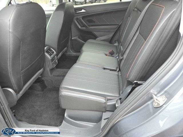 Used 2024 Volkswagen Tiguan Wolfsburg Edition AWD/4WD image 16
