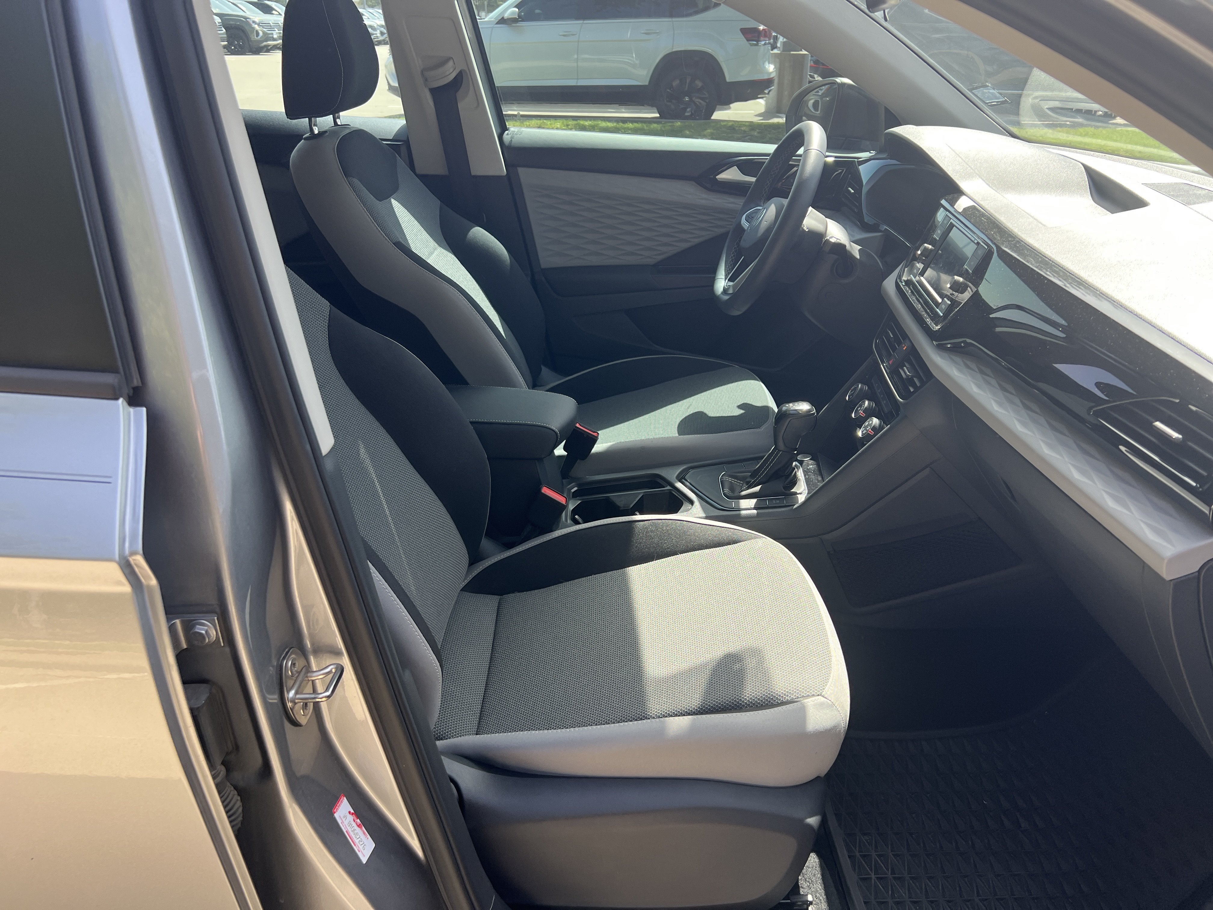 Certified 2023 Volkswagen Taos S FWD image 25