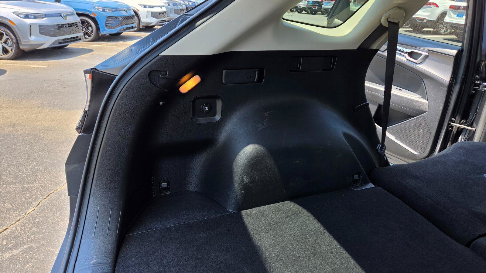 Used 2023 Kia Sportage LX FWD image 60