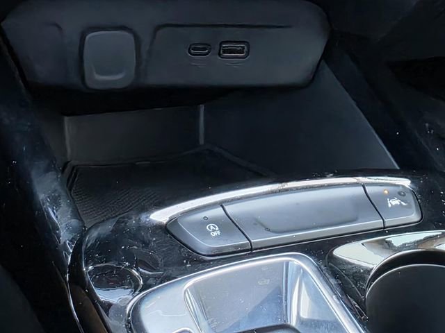 Used 2024 Chevrolet Trax LT image 16