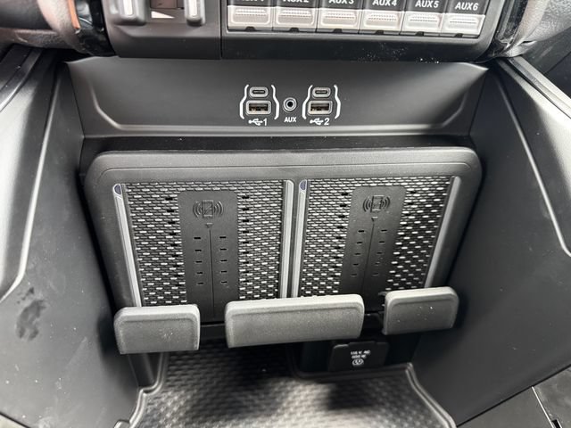 New 2026 RAM 2500 Big Horn AWD/4WD image 25