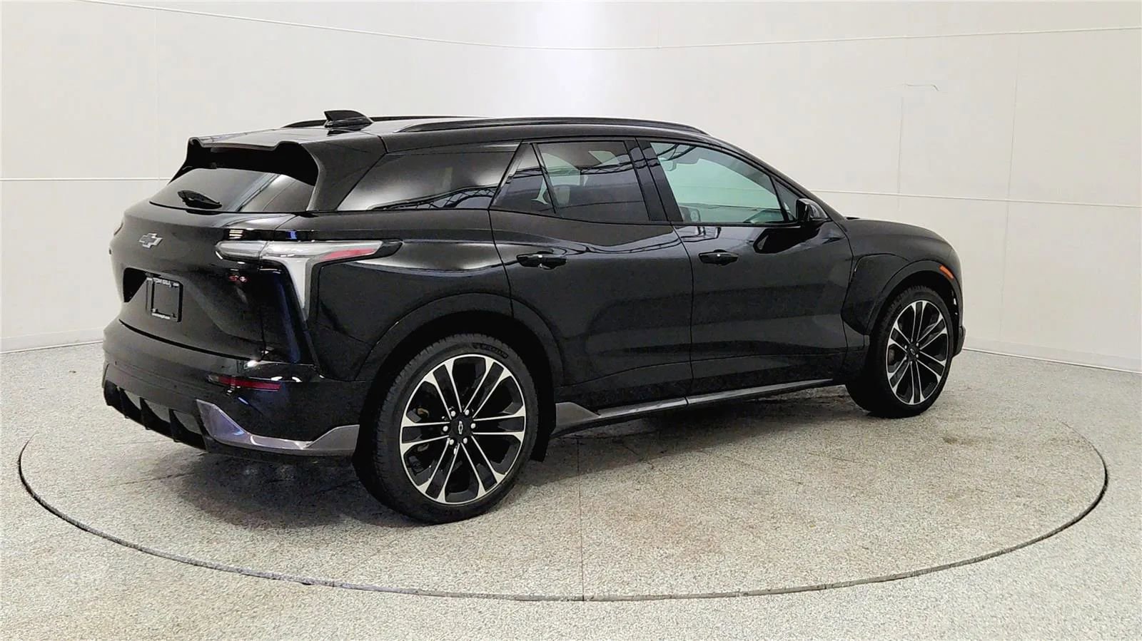 New 2026 Chevrolet Blazer EV SS image 9
