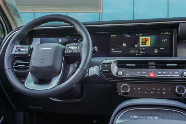 New 2026 Hyundai Palisade FWD Hybrid image 14