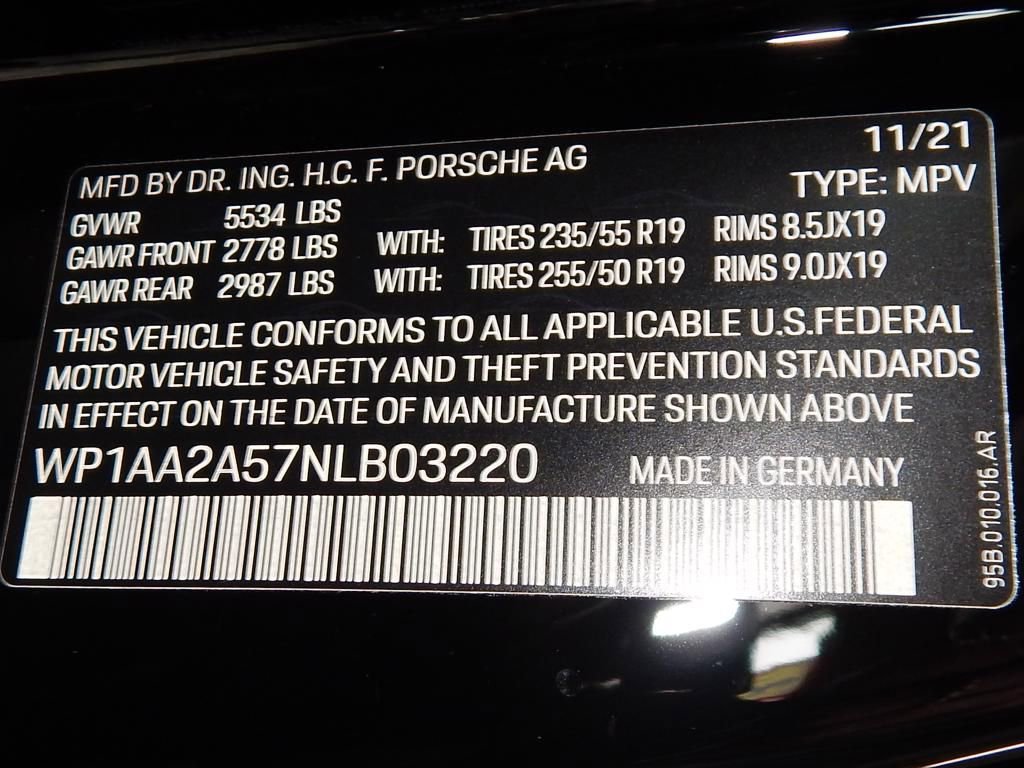 Used 2022 Porsche Macan image 13