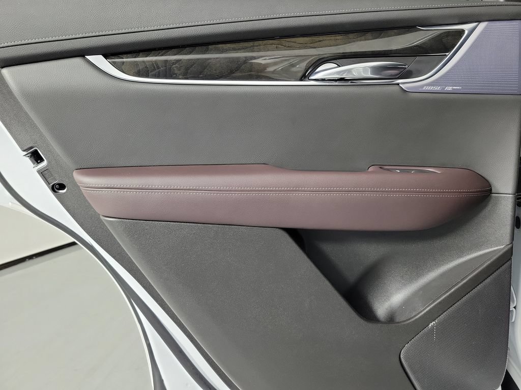 Certified 2024 Cadillac XT6 Premium Luxury w/ LPO, Floor Liner Package AWD/4WD image 15