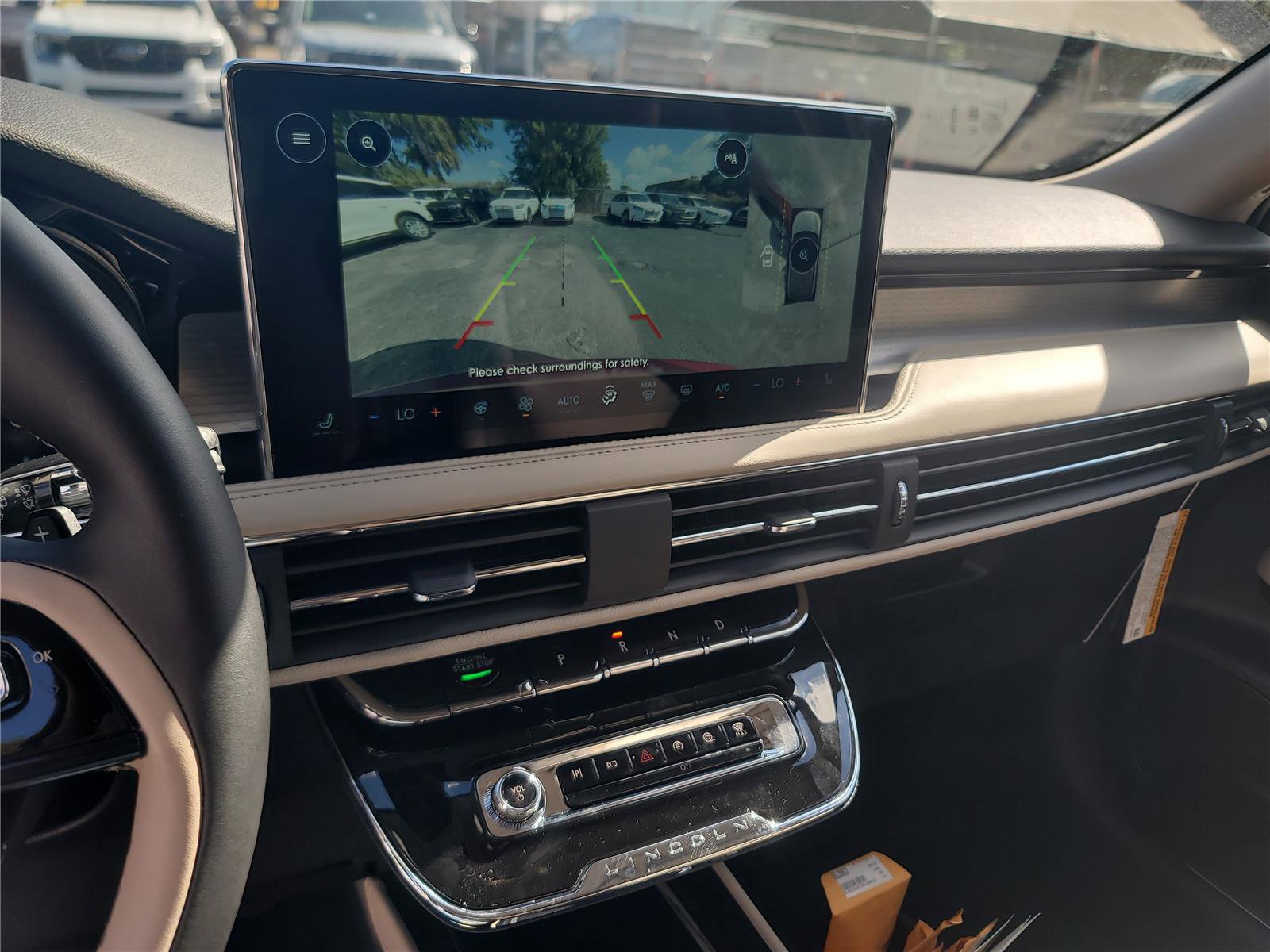 New 2026 Lincoln Corsair Premiere image 14