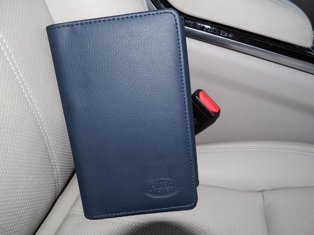 Used 2021 Land Rover Range Rover Velar S image 38