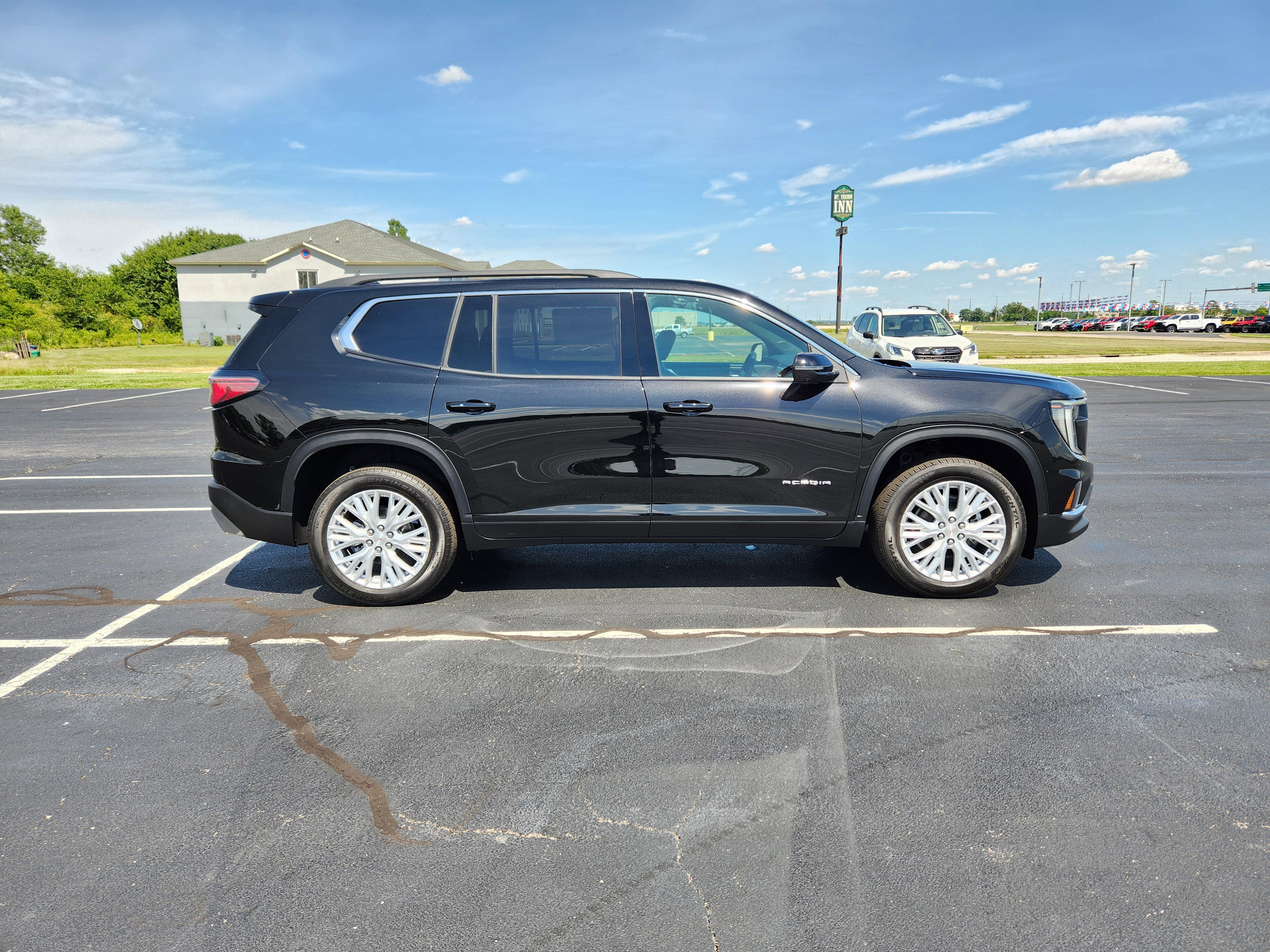 New 2025 GMC Acadia Elevation w/ Elevation Premium Package image 5