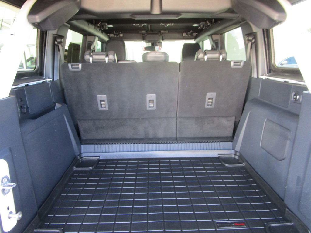 Used 2024 Ford Bronco Wildtrak image 16