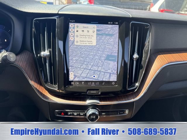 Used 2023 Volvo XC60 B5 Plus AWD/4WD image 24