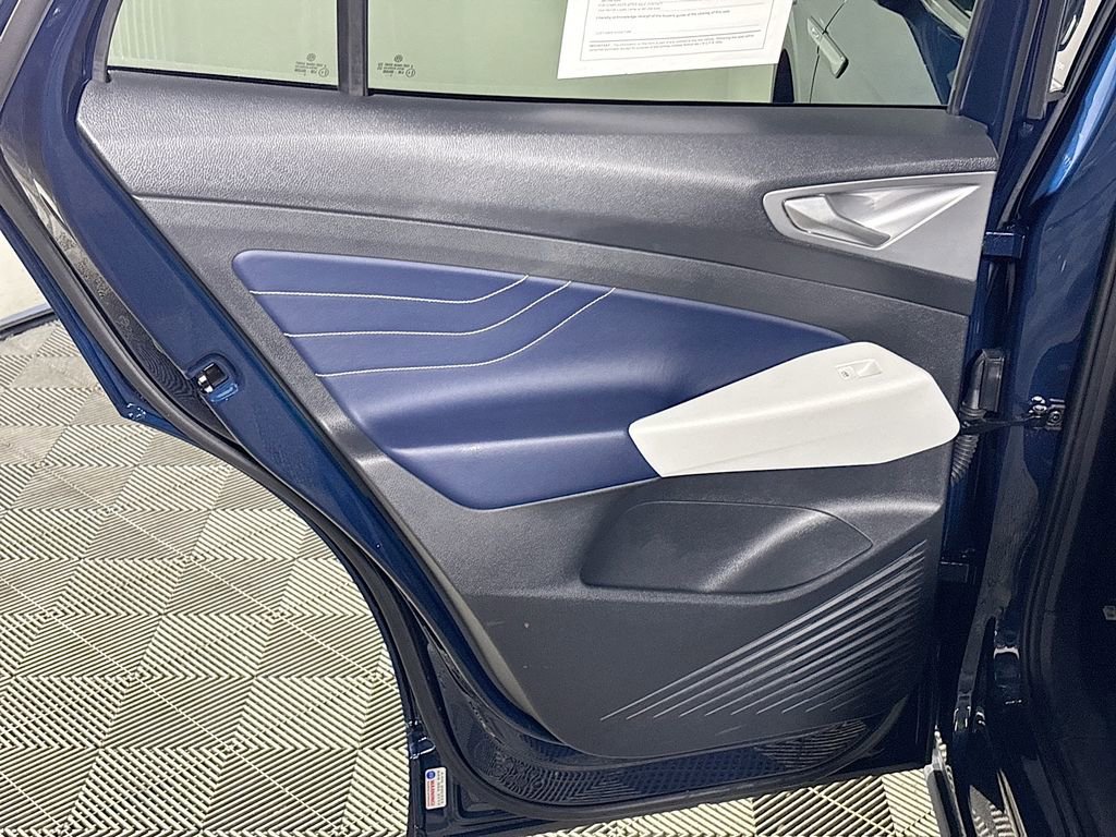 Certified 2023 Volkswagen ID.4 Pro S image 20