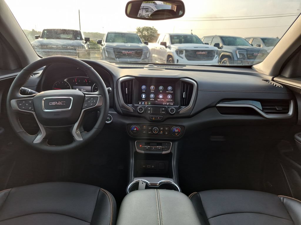 Certified 2024 GMC Terrain AT4 w/ Infotainment Package II AWD/4WD image 33