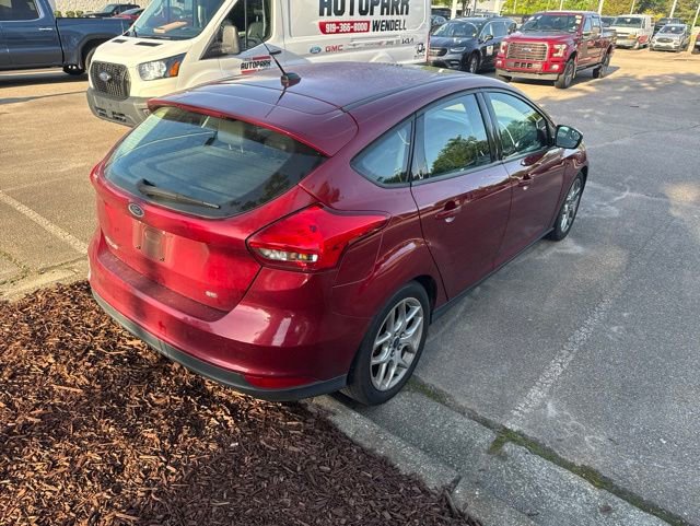 Used 2015 Ford Focus SE w/ Equipment Group 201A FWD image 15