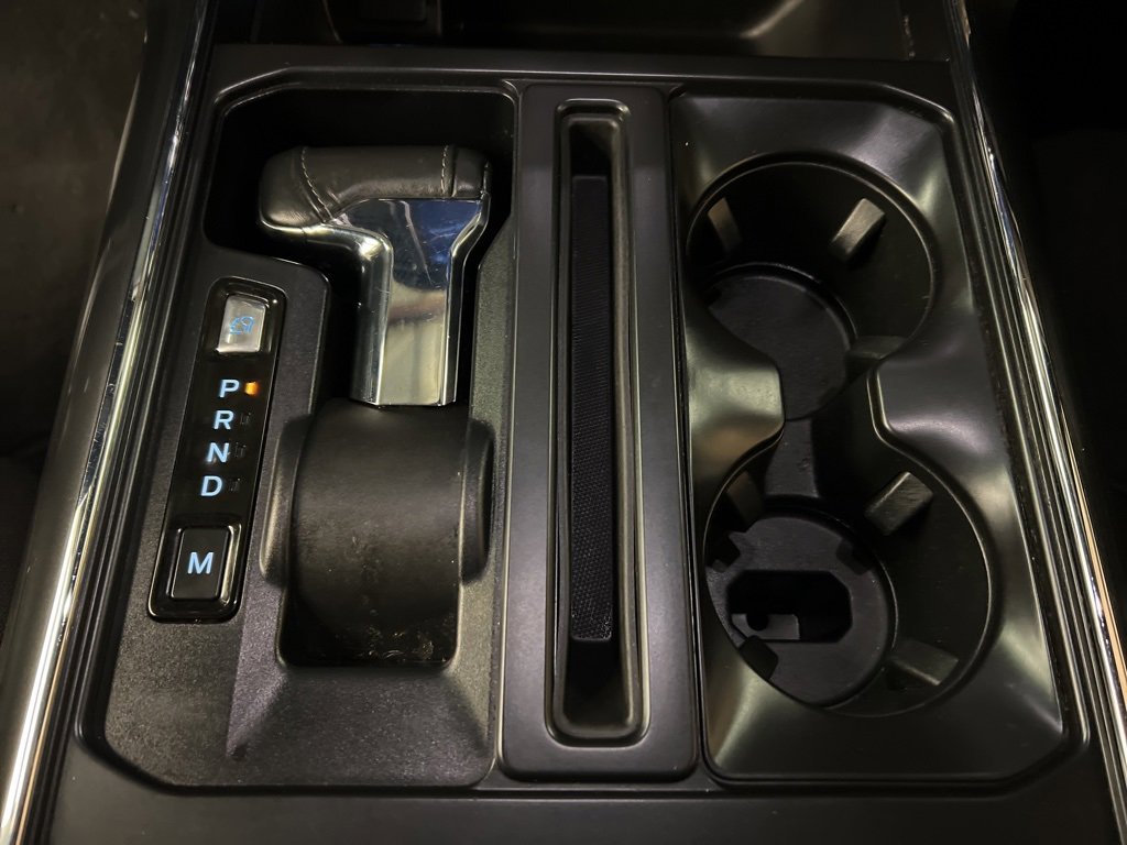 Certified 2022 Ford F150 XLT w/ Equipment Group 302A High image 16