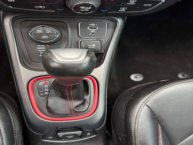 Used 2020 Jeep Compass Trailhawk w/ Leather Interior Group AWD/4WD image 26