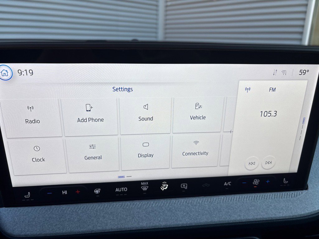 New 2025 Ford Maverick XLT w/ Equipment Group 301A image 26