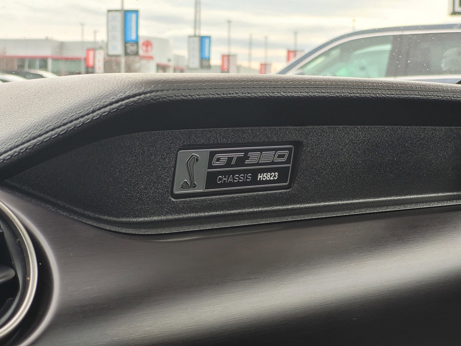 Used 2017 Ford Mustang Shelby GT350 w/ Electronics Package image 27