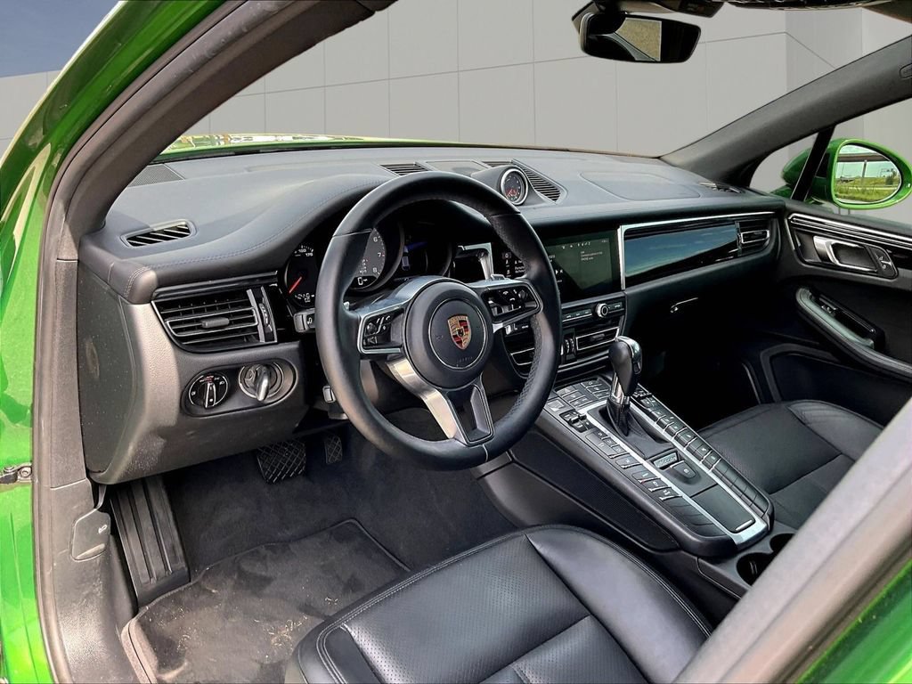 Certified 2020 Porsche Macan S AWD/4WD image 4
