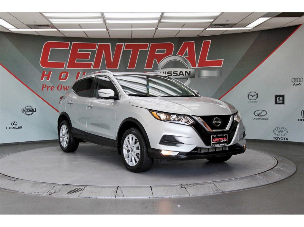 Used 2022 Nissan Rogue Sport SV w/ Technology Package