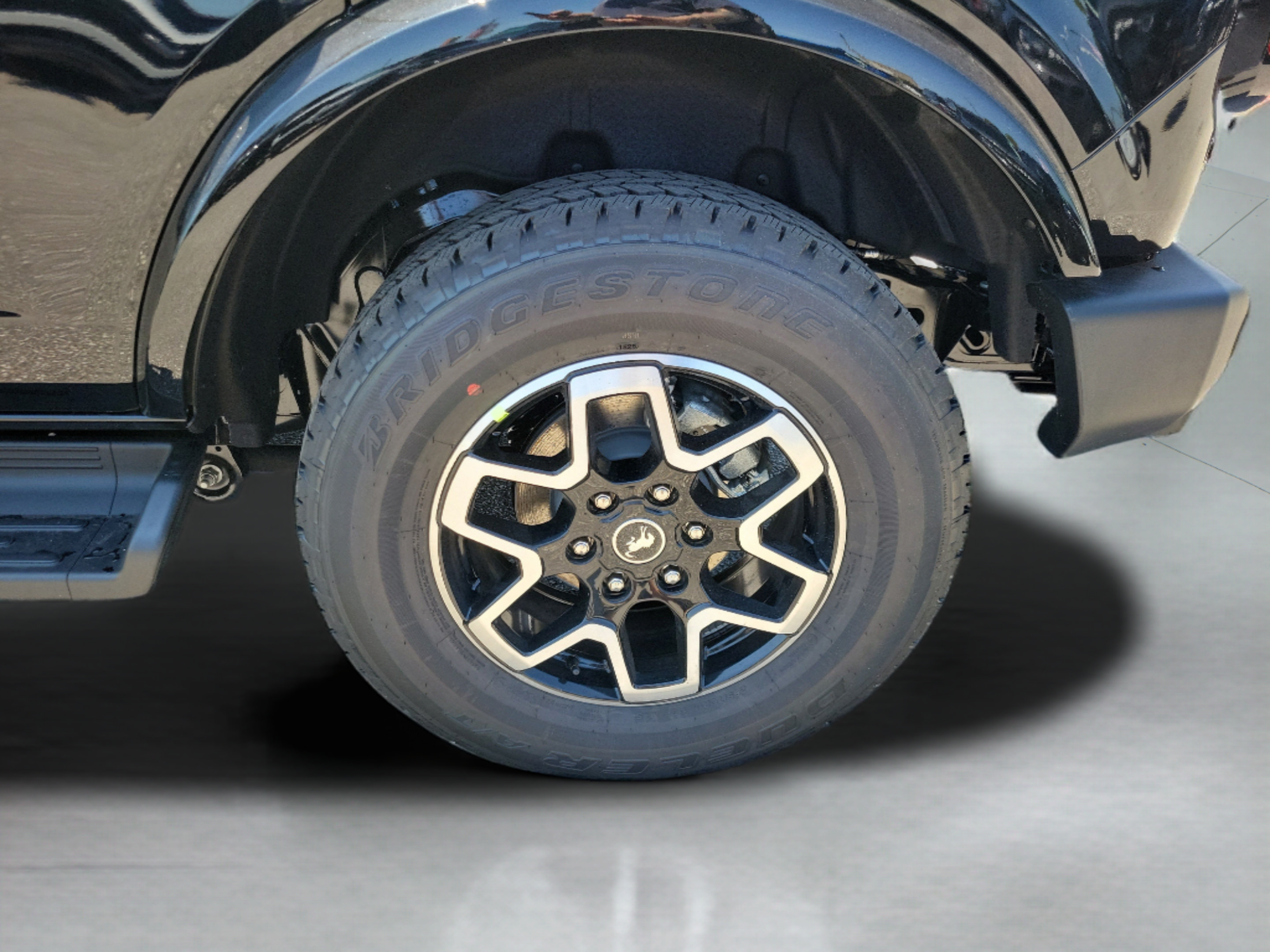New 2026 Ford Bronco Outer Banks AWD/4WD image 29