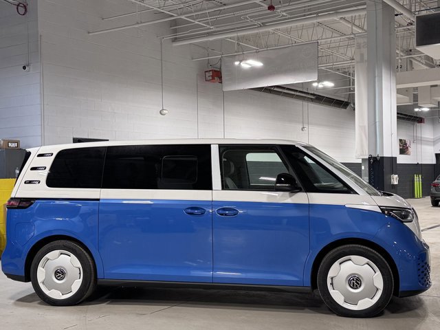 New 2025 Volkswagen ID. Buzz 1st Edition image 7