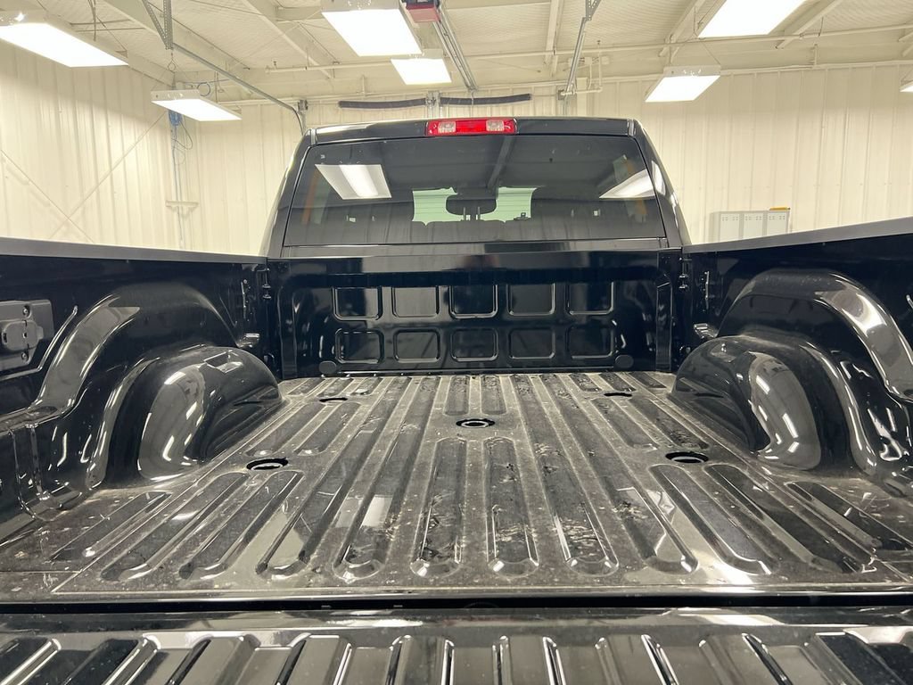 New 2026 RAM 2500 Big Horn AWD/4WD image 24