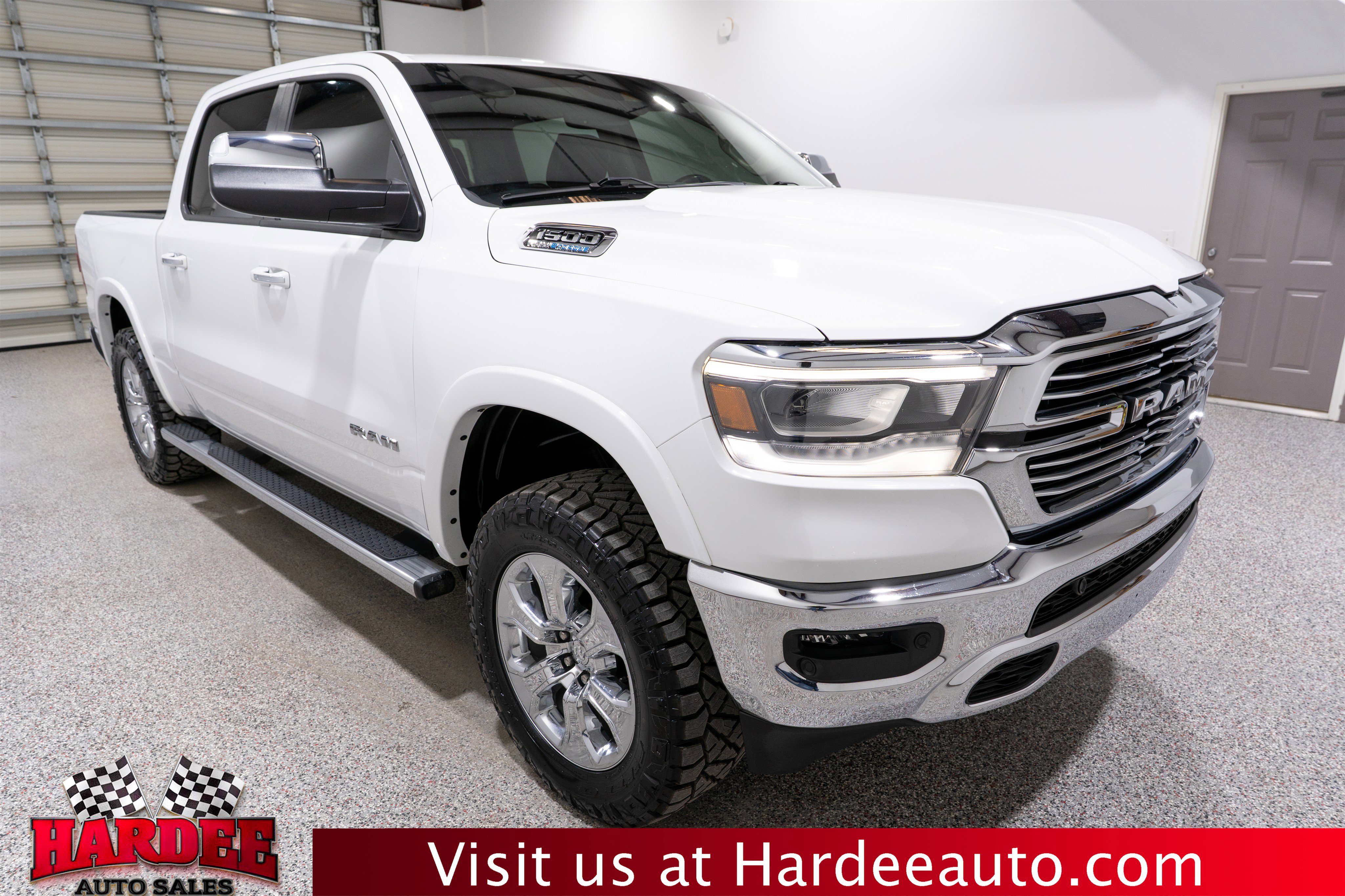 Used 2022 RAM 1500 Laramie AWD/4WD image 6