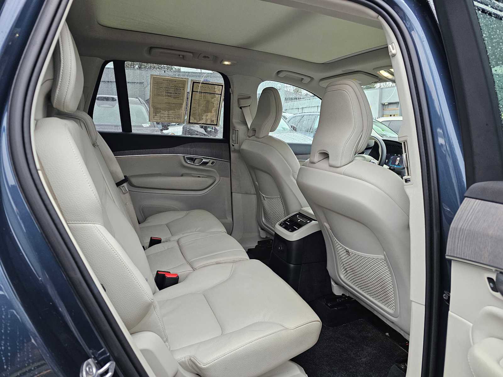 Certified 2023 Volvo XC90 T8 Plus image 12