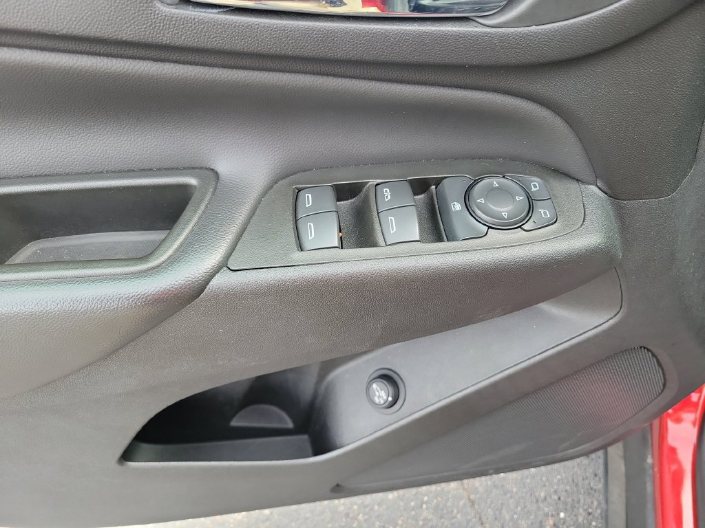Used 2022 Chevrolet Equinox LT FWD image 22