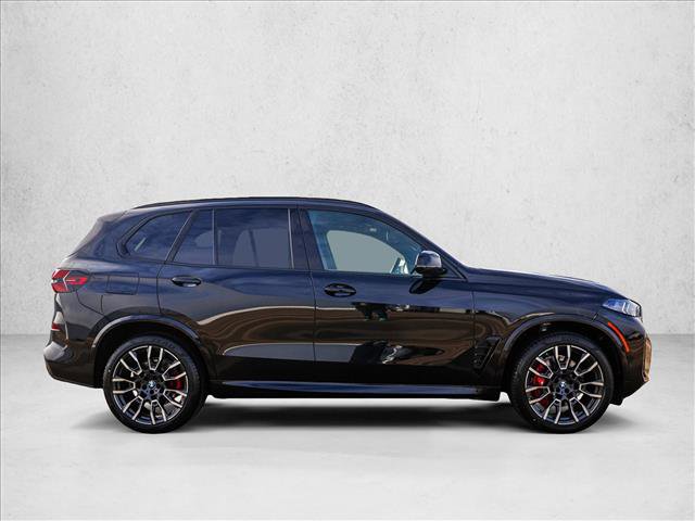 Used 2026 BMW X5 xDrive40i w/ M Sport Package AWD/4WD image 4
