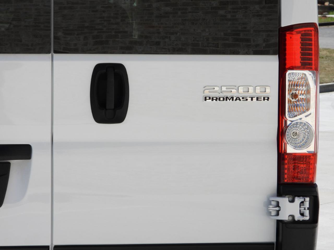 Used 2023 RAM ProMaster 2500 159 High Roof FWD image 31