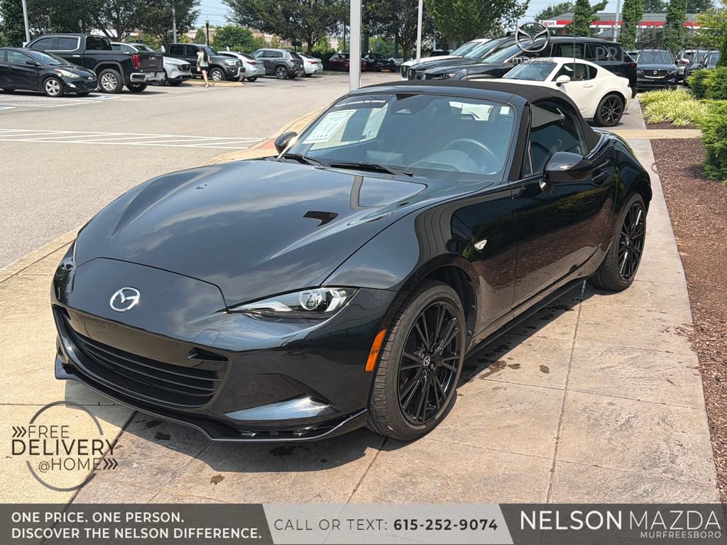 Used 2024 MAZDA MX-5 Miata Club RWD image 8