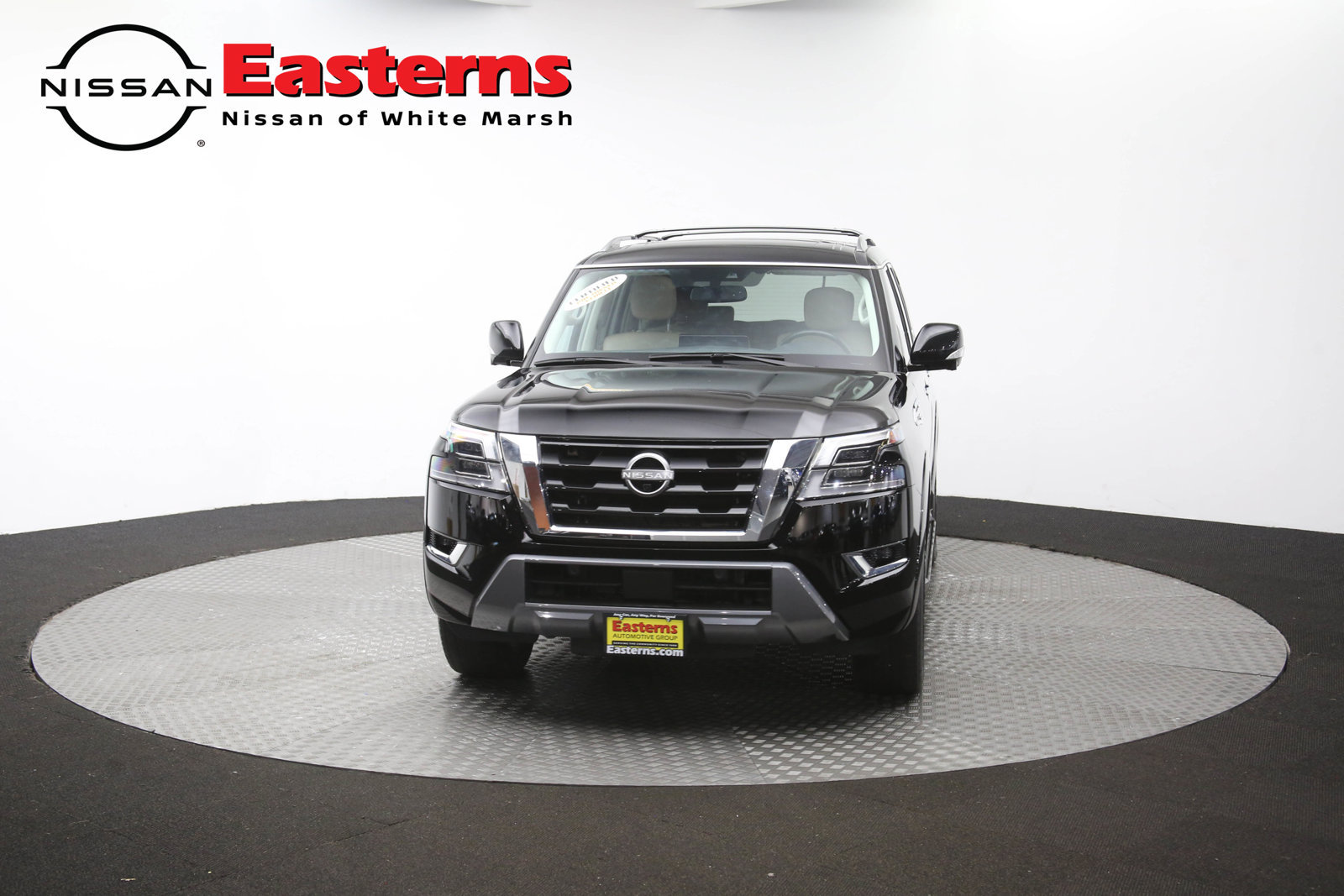 Used 2023 Nissan Armada SL w/ Captain's Chairs Package AWD/4WD image 55