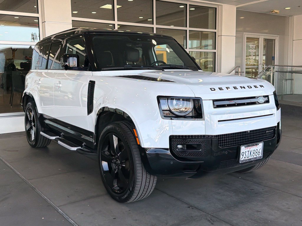 Used 2022 Land Rover Defender 110 X-Dynamic HSE AWD/4WD image 6