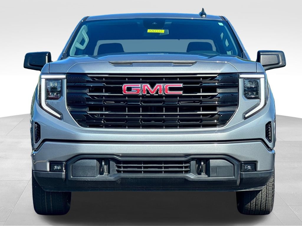 Used 2026 GMC Sierra 1500 Elevation AWD/4WD image 2