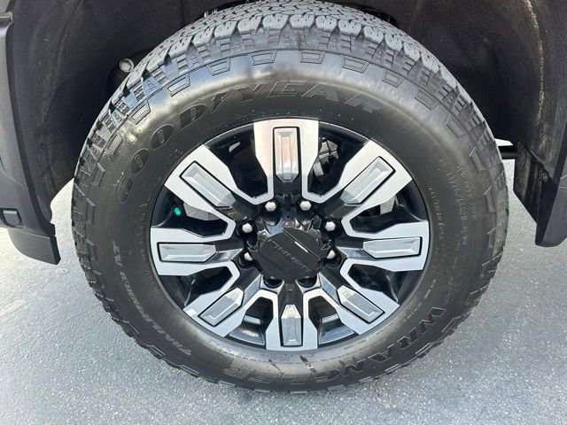 Certified 2024 GMC Sierra 3500 Denali w/ Denali Reserve Package AWD/4WD image 32
