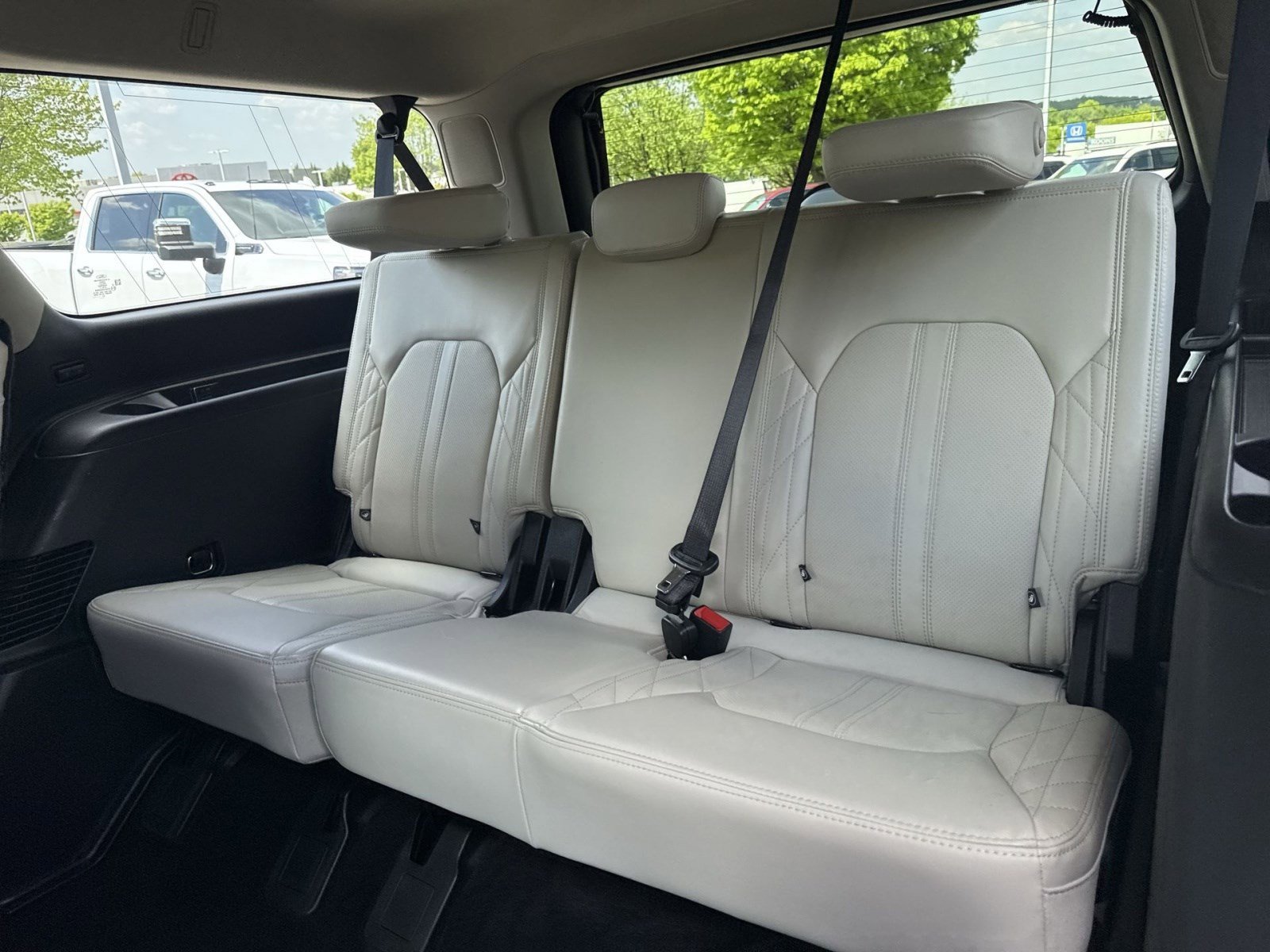 Used 2021 Ford Expedition Max Platinum AWD/4WD image 25