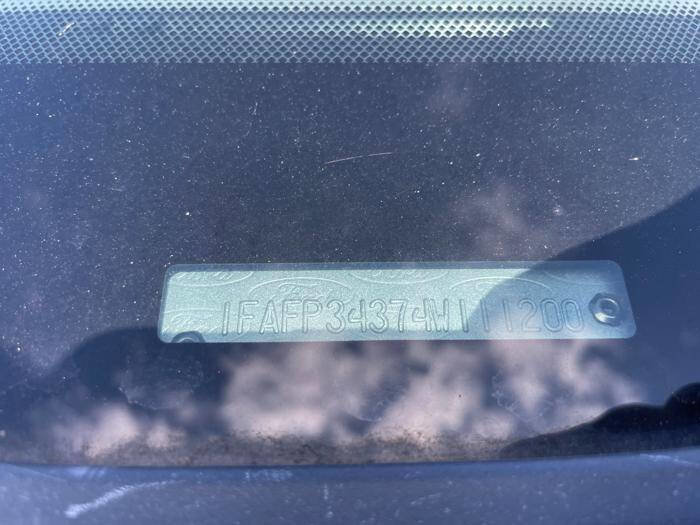 Used 2004 Ford Focus SE image 41